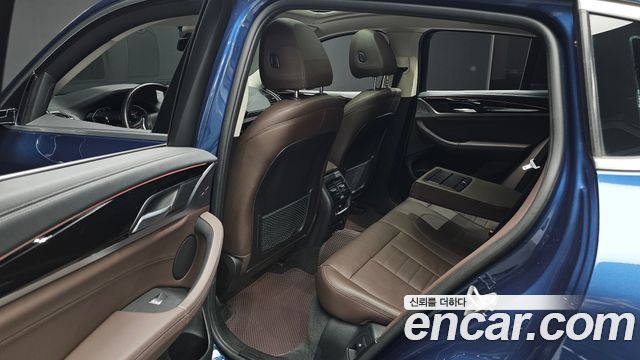 BMW X4 2021 — photo 18