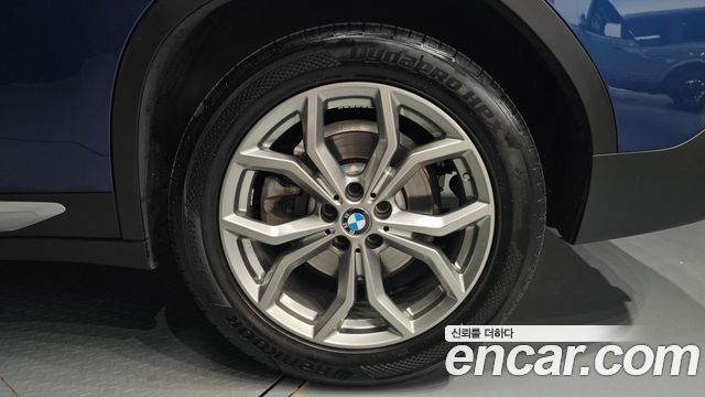 BMW X4 2021 — photo 7