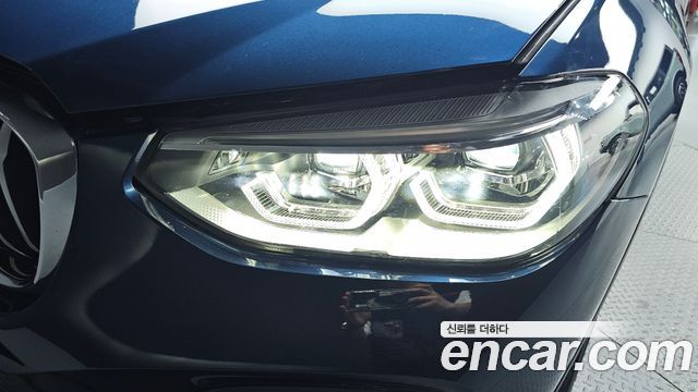 BMW X4 2021 — photo 8