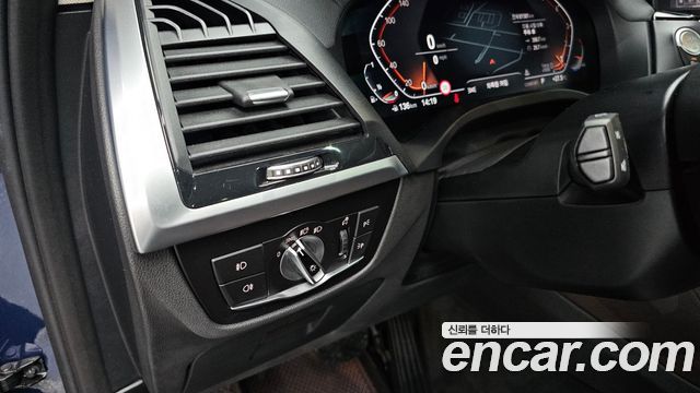 BMW X4 2021 — photo 27