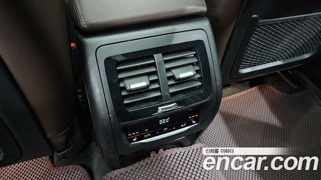 BMW X4 2021 — photo 31