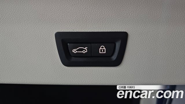 BMW X4 2021 — photo 32