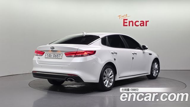 Kia K5 2016 — photo 2