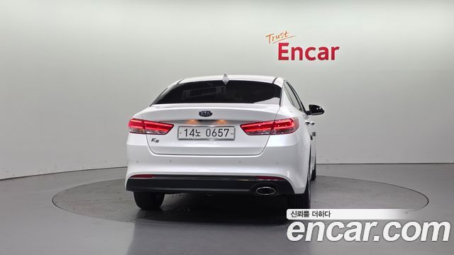Kia K5 2016 — photo 4