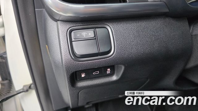 Kia K5 2016 — photo 19