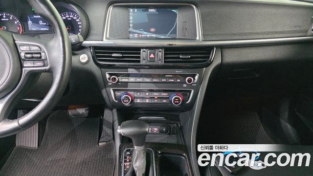 Kia K5 2016 — photo 21