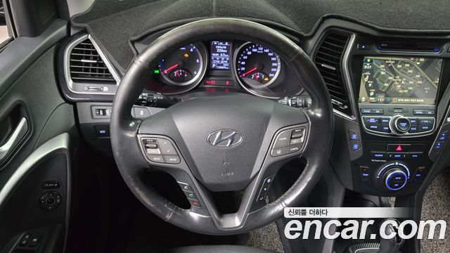 Hyundai Santafe 2015 — photo 19