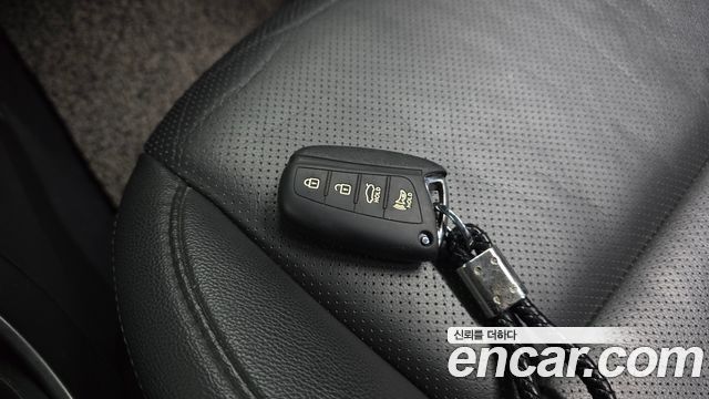 Hyundai Santafe 2015 — photo 22