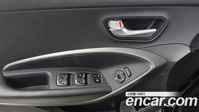 Hyundai Santafe 2015 — photo 16