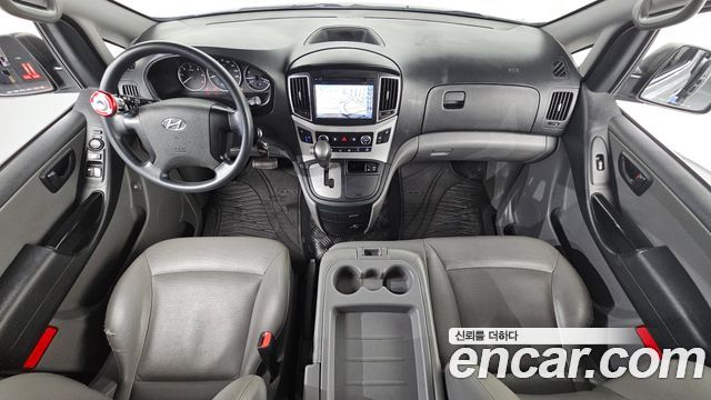 Hyundai Starex 2017 — photo 7