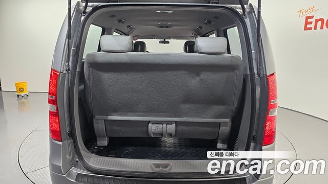 Hyundai Starex 2017 — photo 20