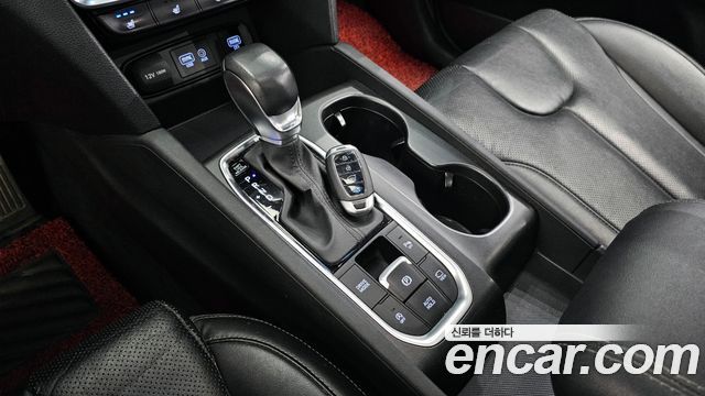 Hyundai Santafe 2019 — photo 12