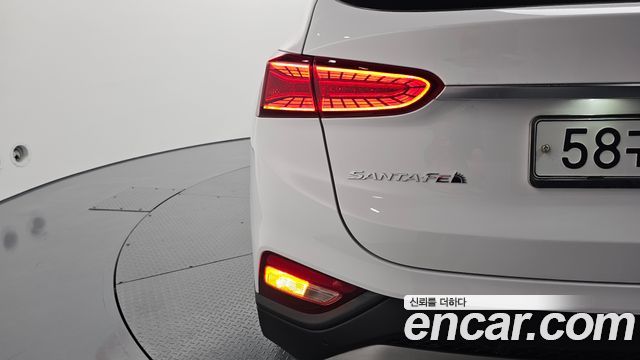 Hyundai Santafe 2019 — photo 9