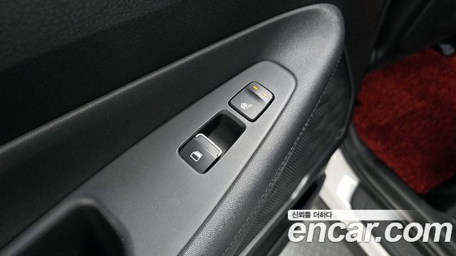 Hyundai Santafe 2019 — photo 27