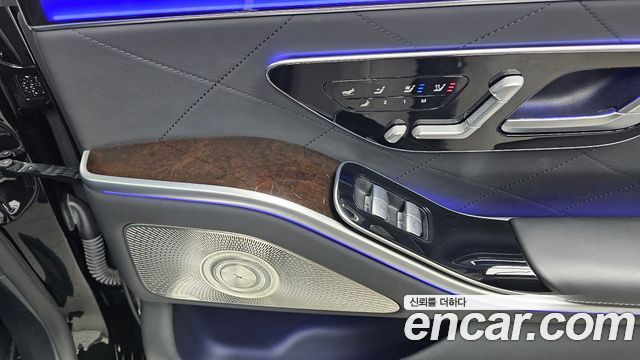 Mercedes-Benz S-Class 2021 — photo 24