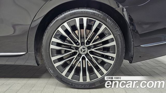 Mercedes-Benz S-Class 2021 — photo 7