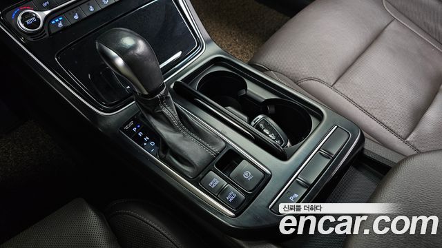 Hyundai Grandeur 2017 — photo 12