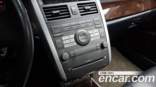 Renault Korea SM5  2009 — photo 31