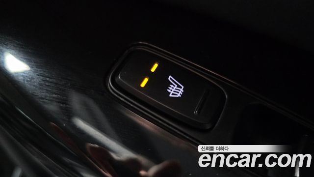 Kia K7 2020 — photo 25