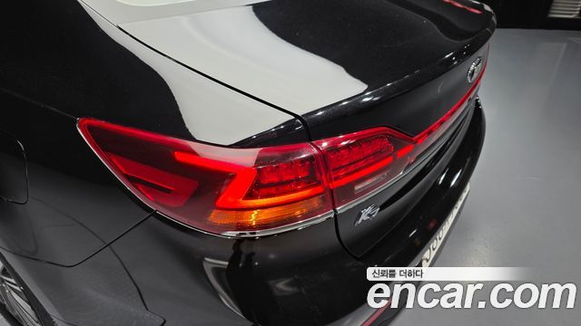 Kia K7 2020 — photo 9