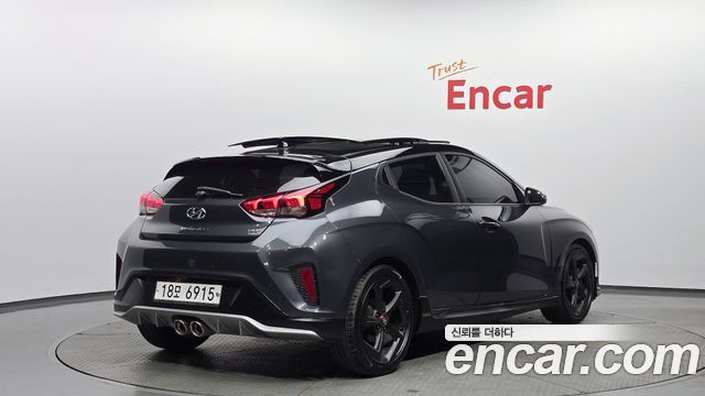 Hyundai Veloster 2018 — photo 2