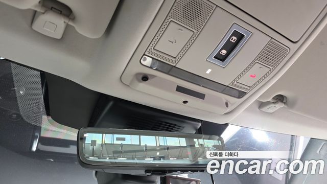 Land Rover Discovery Sport 2020 — photo 25