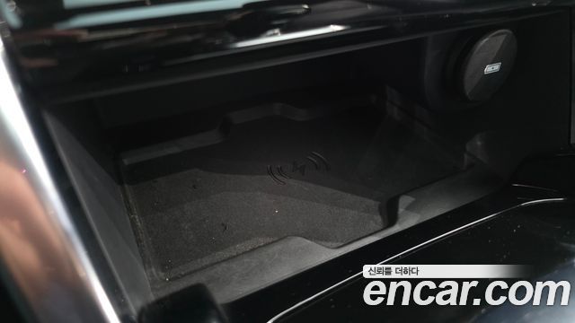 Land Rover Discovery Sport 2020 — photo 29