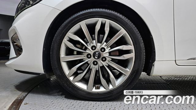 Kia K7 2020 — photo 5