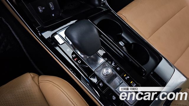 Kia K7 2020 — photo 12