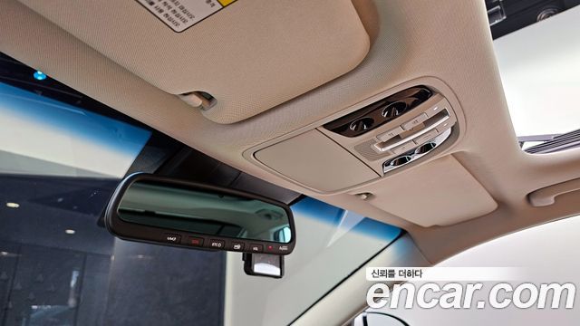 Kia K7 2020 — photo 23