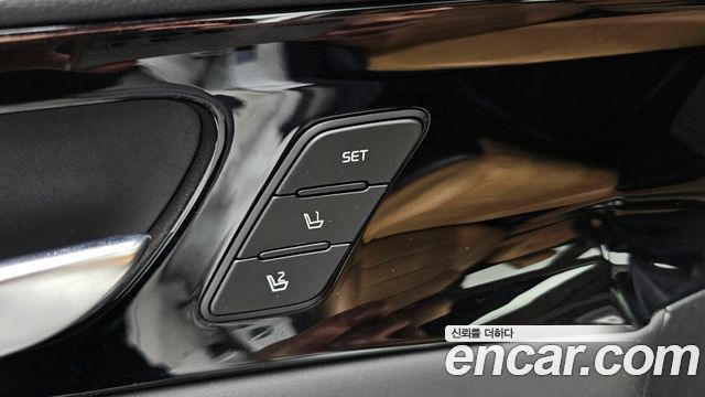 Kia K7 2020 — photo 28
