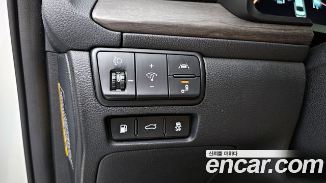 Kia K7 2020 — photo 29