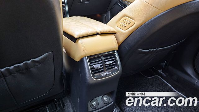 Kia K7 2020 — photo 31