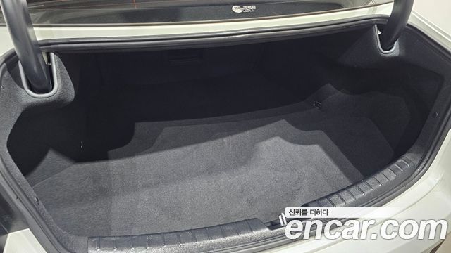 Kia K7 2020 — photo 32