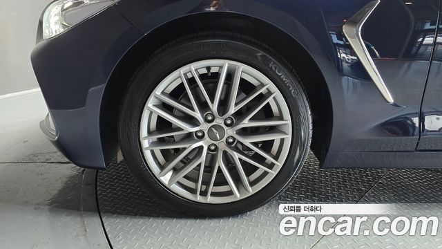 Genesis G70 2019 — photo 5