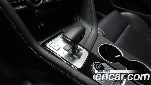 Genesis G70 2019 — photo 12