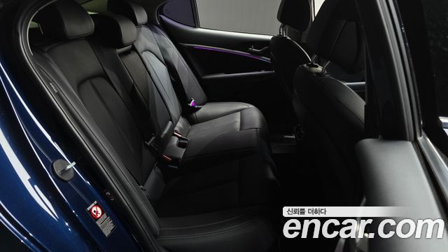 Genesis G70 2019 — photo 17