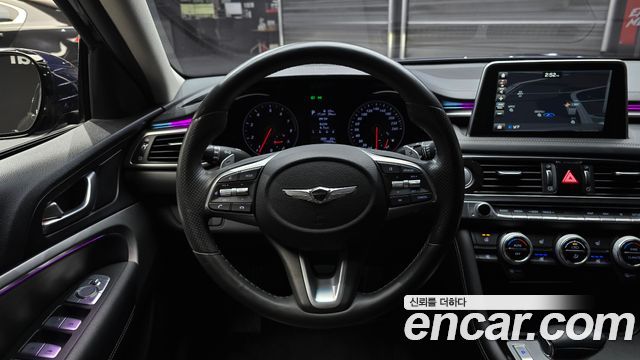 Genesis G70 2019 — photo 19