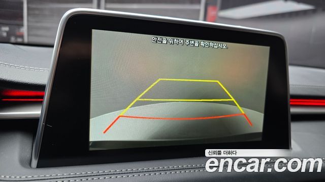 Genesis G70 2019 — photo 22