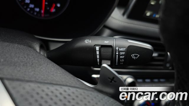 Genesis G70 2019 — photo 26