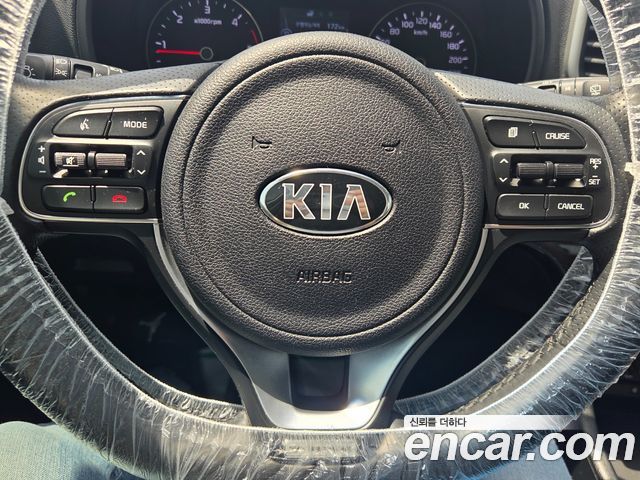 Kia Sportage 2017 — photo 12