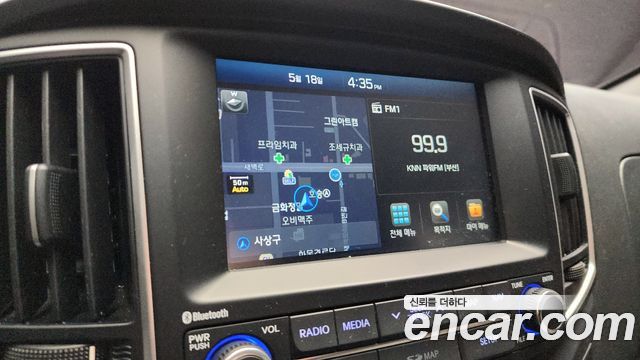 Hyundai Starex 2019 — photo 19
