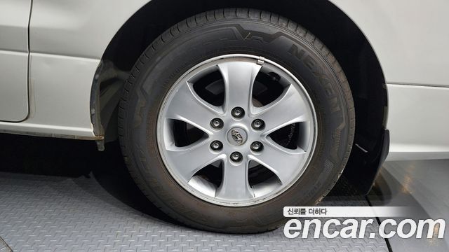 Hyundai Starex 2019 — photo 7