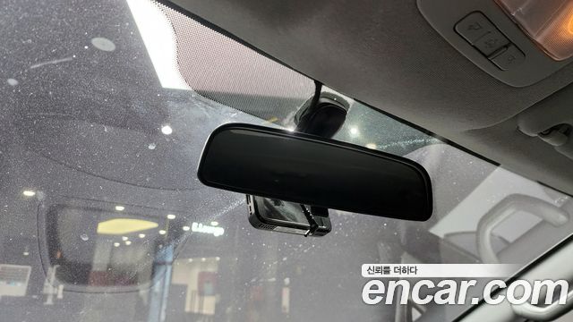 Hyundai Starex 2019 — photo 27