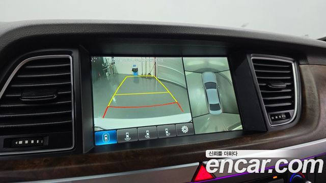 Hyundai Genesis 2016 — photo 16