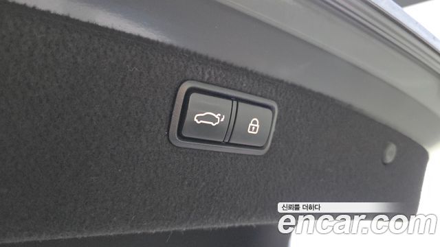 Hyundai Genesis 2016 — photo 20