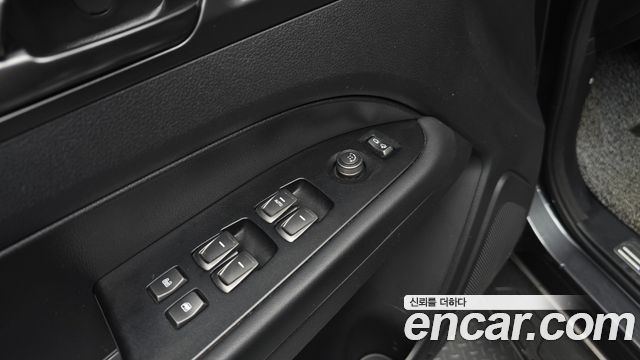 KG Mobility Rexton 2021 — photo 21
