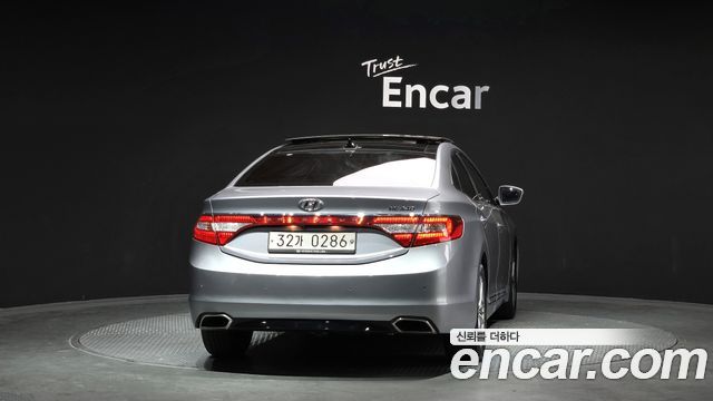 Hyundai Grandeur 2016 — photo 4