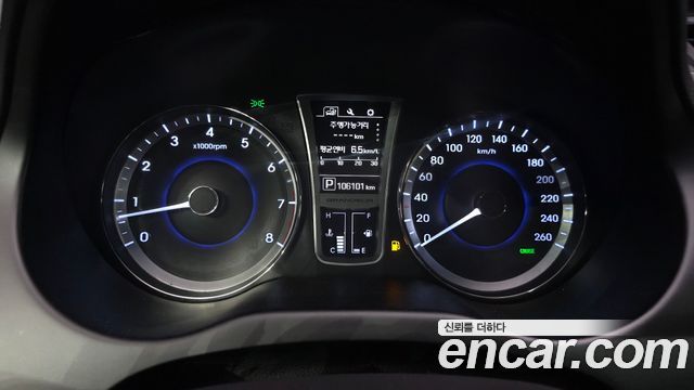 Hyundai Grandeur 2016 — photo 8
