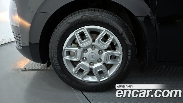 Hyundai Staria 2022 — photo 5
